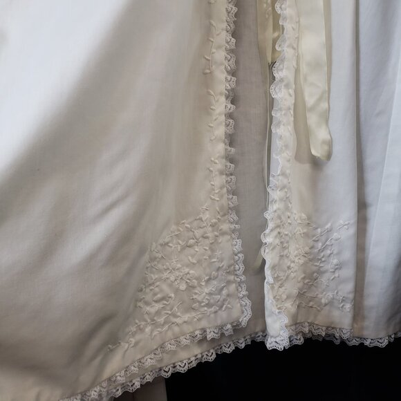 Beautiful Vintage White Lace Baby Christening Gown 3pc Set with Cap Newborn - Picture 6 of 11